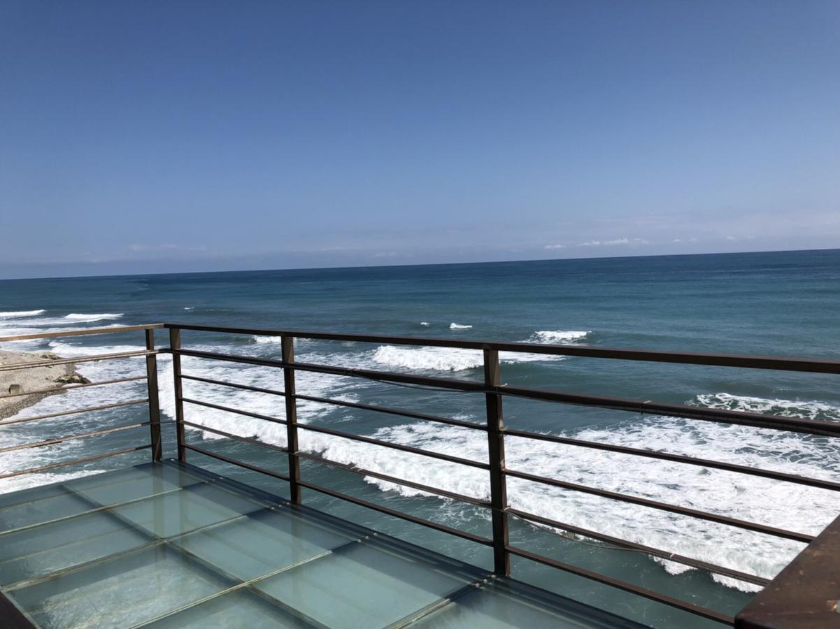 Beach Shoes Villa Yanliau ภายนอก รูปภาพ